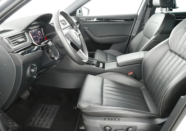 Skoda Superb cena 124945 przebieg: 113857, rok produkcji 2020 z Bierutów małe 596